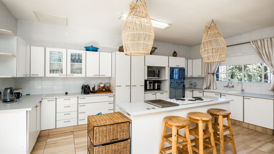 4 Bedroom Property for Sale in Safari Gardens North West